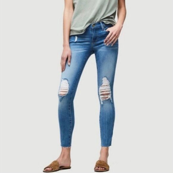 FRAME | Le Skinny De Jeanne Distressed Skinny Jeans in Stanwell - Picture 2 of 10